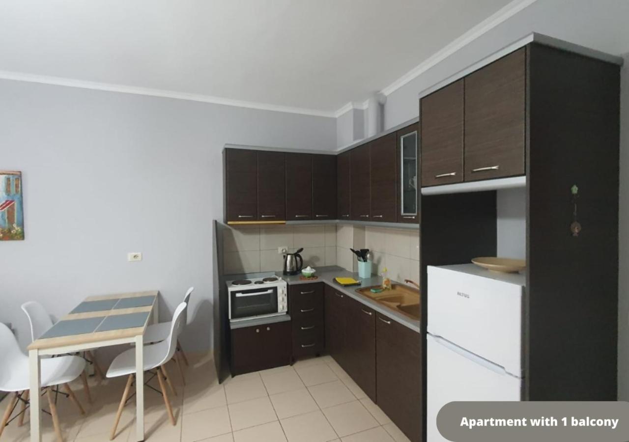 Sunny Apartament Saranda 2 Екстериор снимка