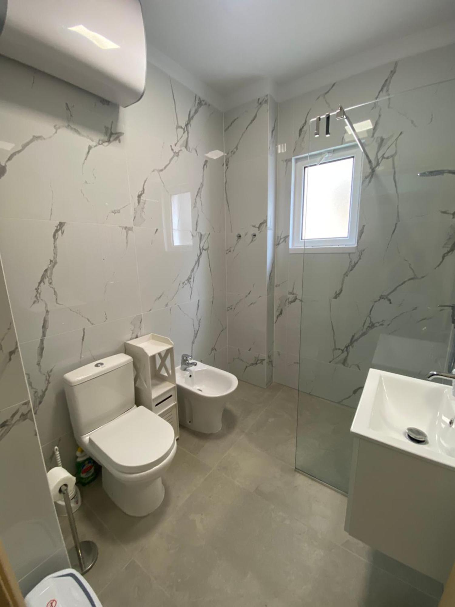 Sunny Apartament Saranda 2 Екстериор снимка